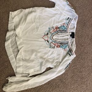 White long sleeve blouse